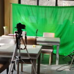 Filmen voor green screen tijdens Nepnieuws Workshop