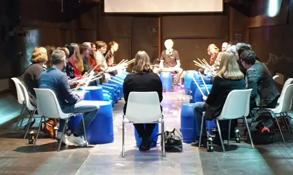 Streetbeats Workshop Drummen op locatie voor groepen