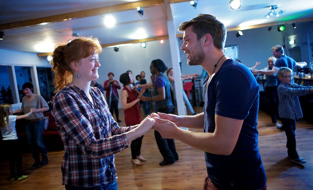 Salsa Workshop op locatie voor groepen
