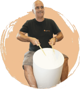 workshop drummen op olievaten en tonnen