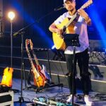 Gitaarspel in theaterconcert Kerst voortgezet onderwijs