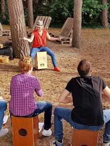 Cajon - daar kun je gewoon op zitten