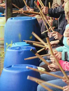 Streetbeats - trommelen op tonnen en vaten