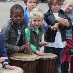 Basisschool activiteiten met djembe