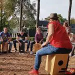 Muziek workshop met cajon spelen