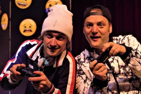 Just Like Me voorstelling